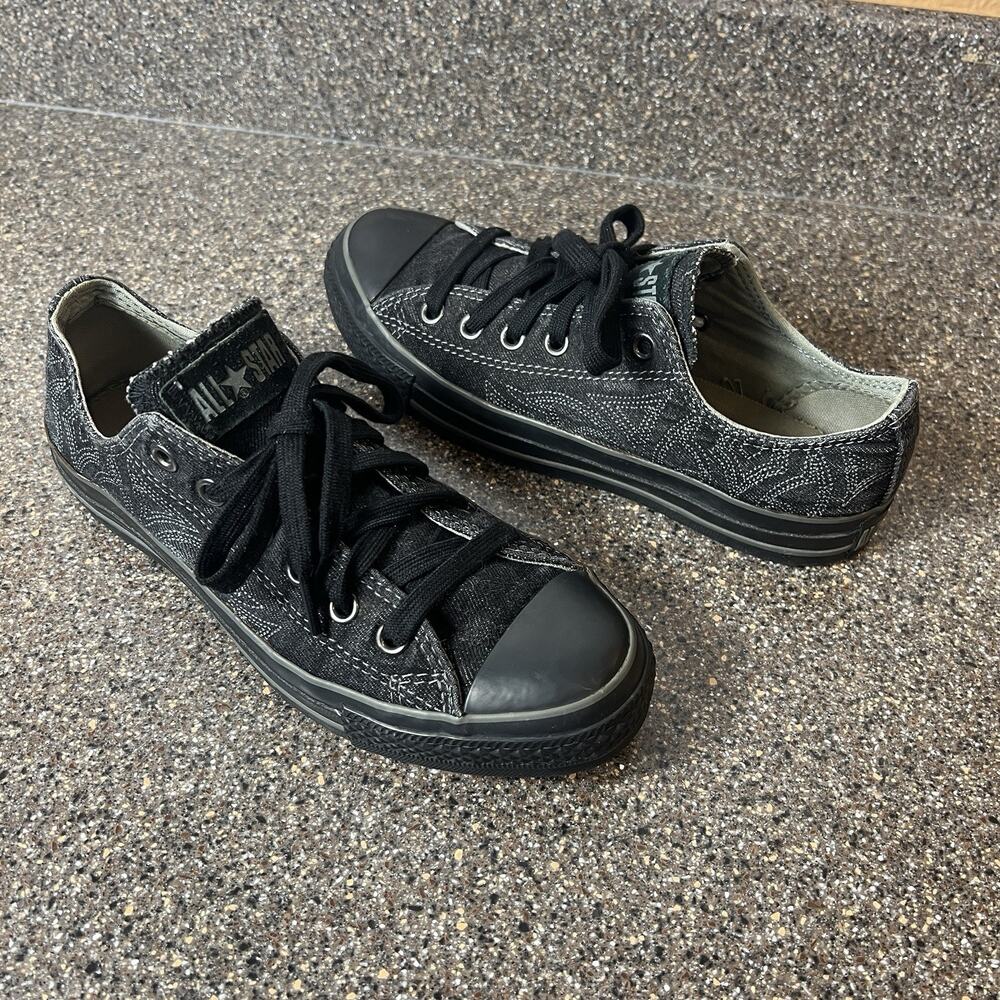 Converse All Star Black Geometric Print Canvas Shoes Womens 8 Lace Up Low Mens 6